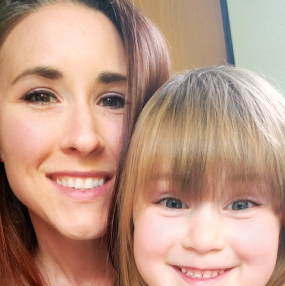 Meet the Posh Ambassador Bridget! - Picture 5 of 9